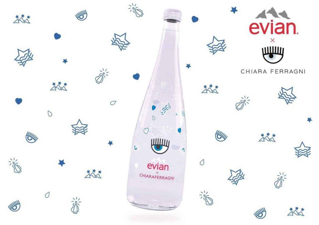 acqua Evian, edizione limitata Chiara Ferragni, a 8 euro a bottiglia