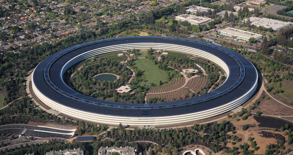 Vista aerea della sede Apple a Cupertino nel cuore della Silicon Valley